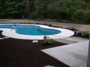 Grassmasters Landscaping Mulching Project 4